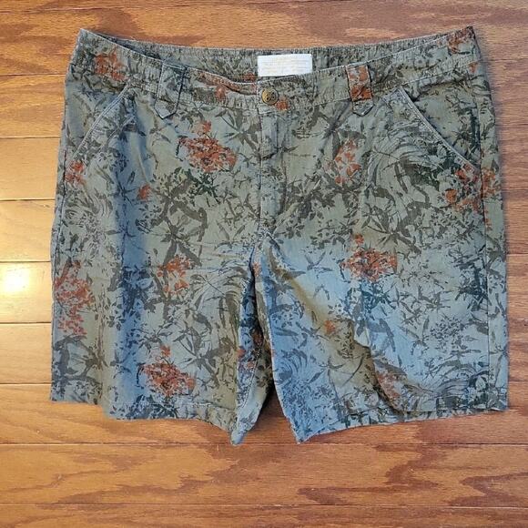 Eddie Bauer Ripstop Women Bermuda Shorts Size 16 Green & Orange - Picture 1 of 11